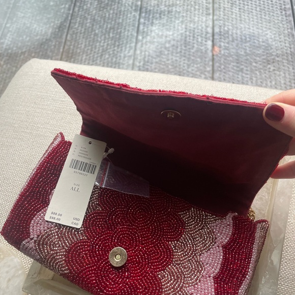 Anthropologie Beaded Petal Clutch RED/PINK New Never Worn! - Picture 6 of 9
